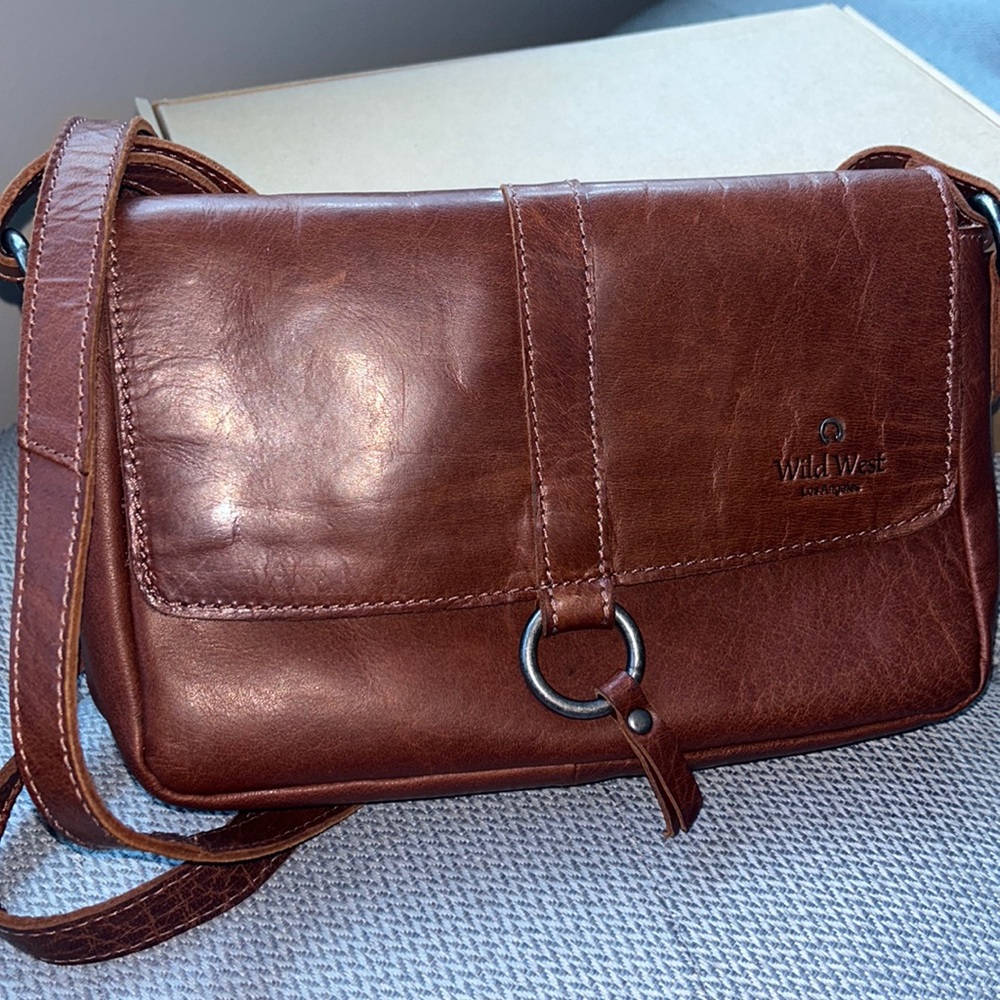 Leather bag